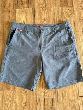 HAMABE Gray Hybrid Shorts with Red Accents